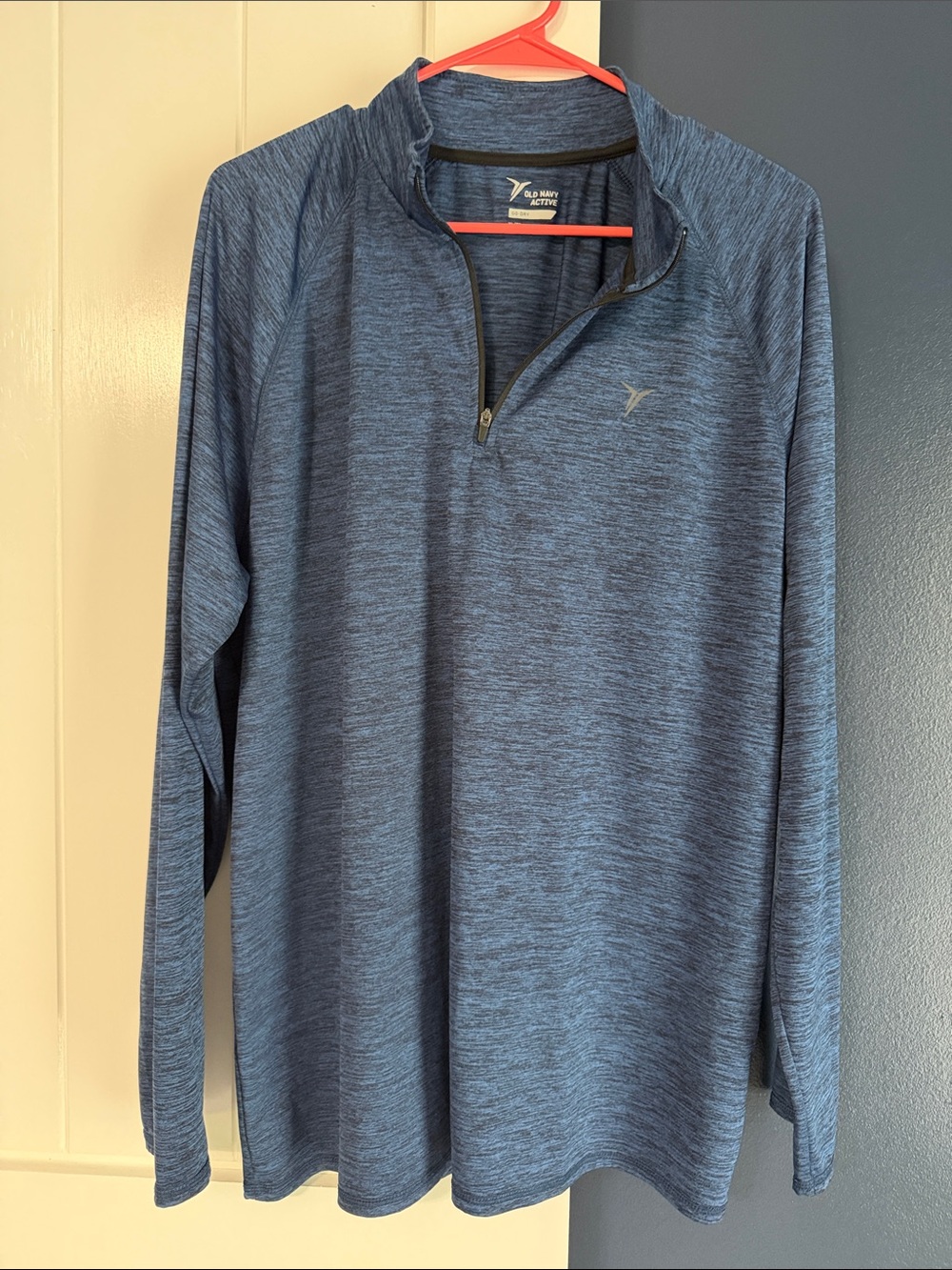 Old Navy Men’s Heathered Blue Quarter-Zip Pullover